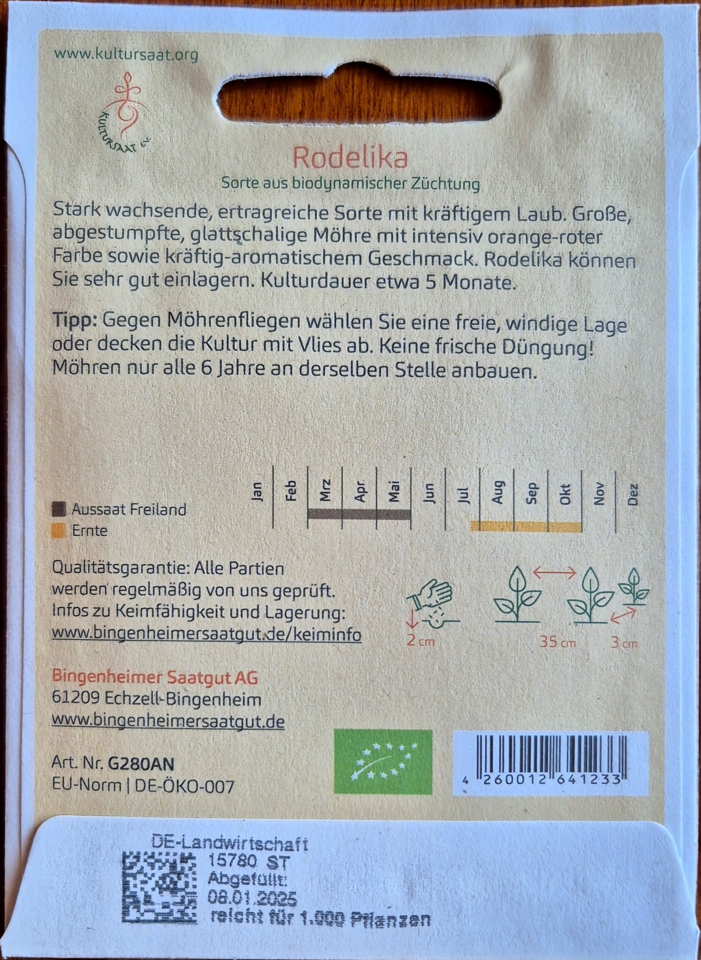 Aussaat ‘Rodelika’ – Saattiefe 1,5–2,5 cm, Reihen 30–50 cm, Vereinzeln 3–5 cm; Keimung 14–21 Tage